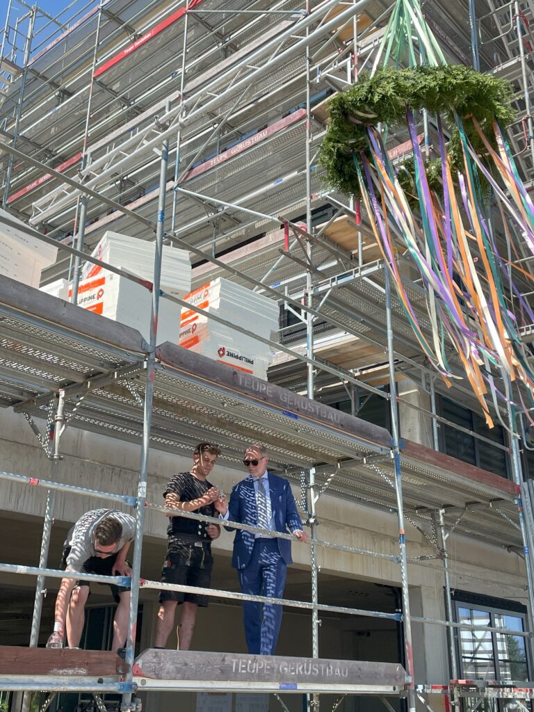 Richtfest Verwaltungsgebäude Lichtgitter 1 WLS Richtfest Lichtgitter 02